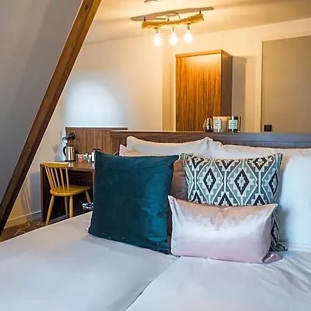 Linden Hotel